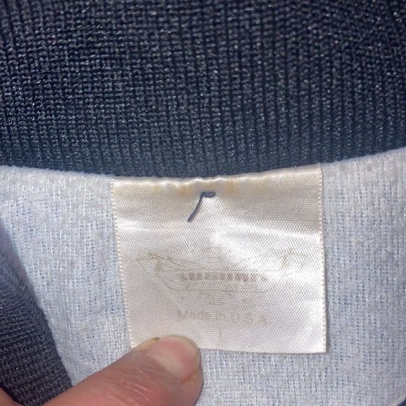 Vtg 80’s Auburn Sportswear Large Black & White Unisex Satin BomberJacket W/ Logo - Picture 3 of 9